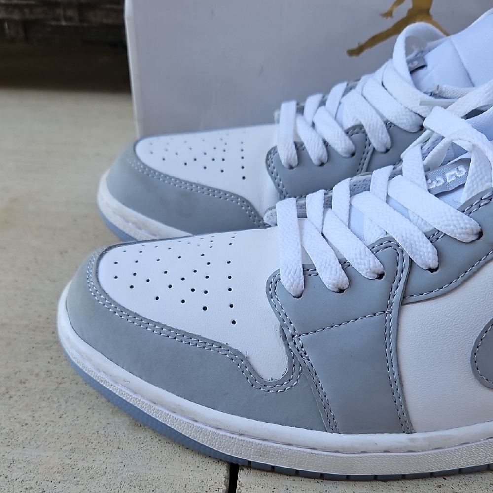 Air Jordan 1 Low Sneakers - Picture 8 of 15